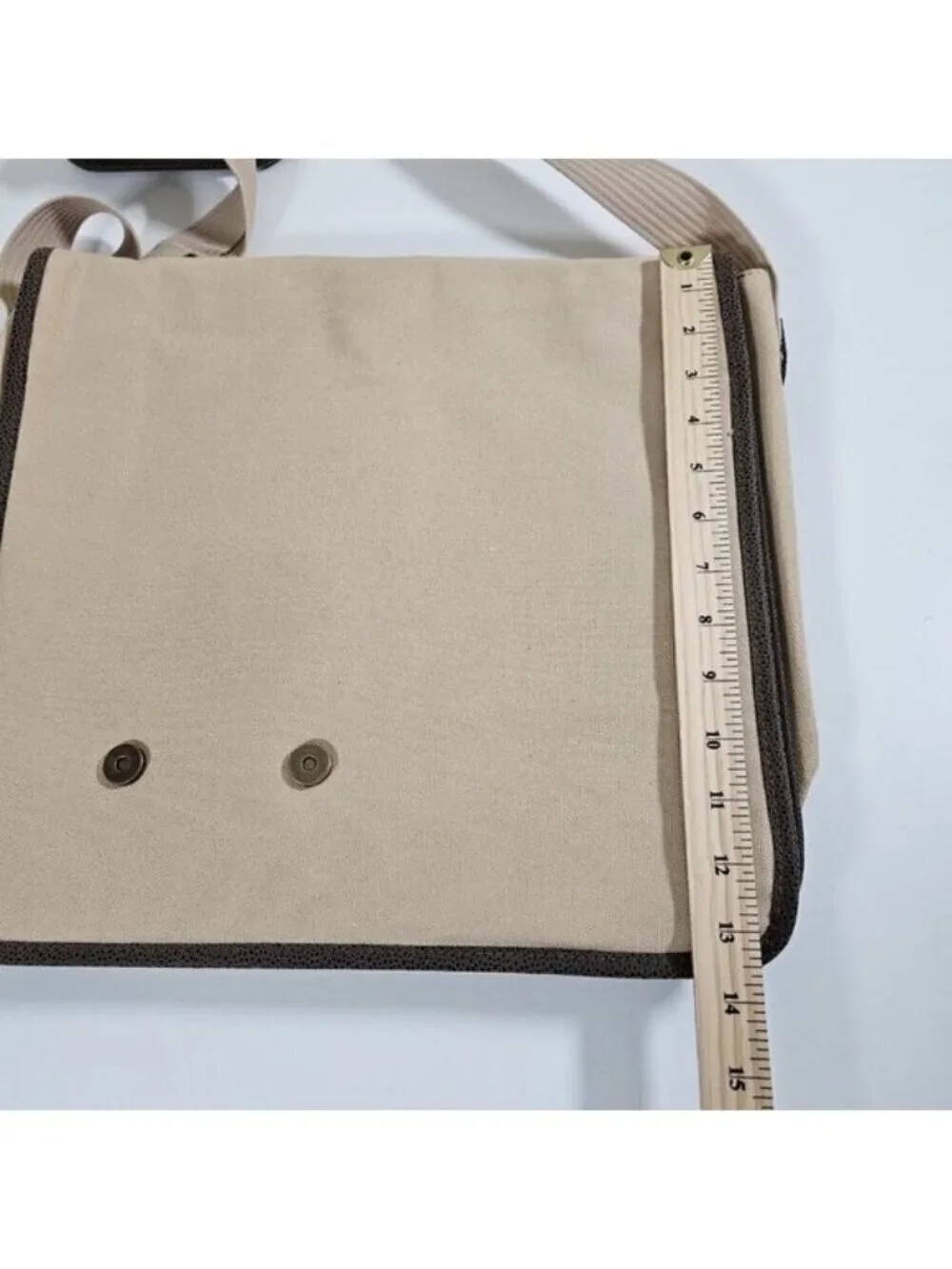 Kanata Sport Crossbody Messenger Bag Beige Canvas Pockets Shoulder Strap FLAW